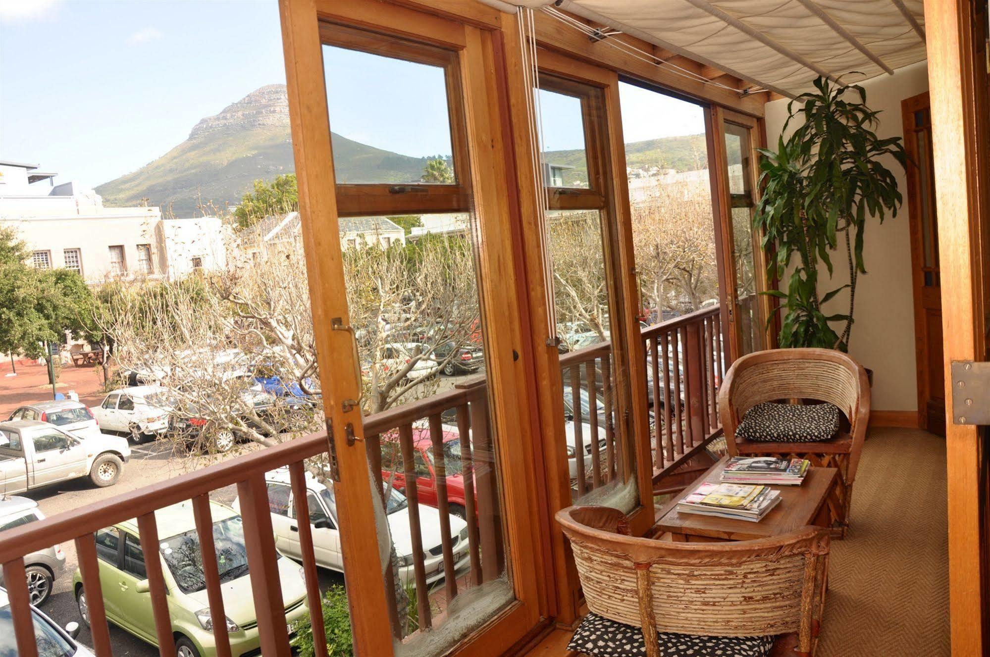Ikhaya Lodge Кейптаун Екстер'єр фото